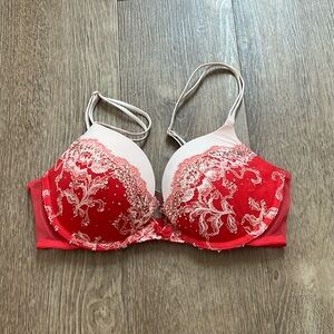 Victoria’s Secret Very Sexy Plunge Christmas Special